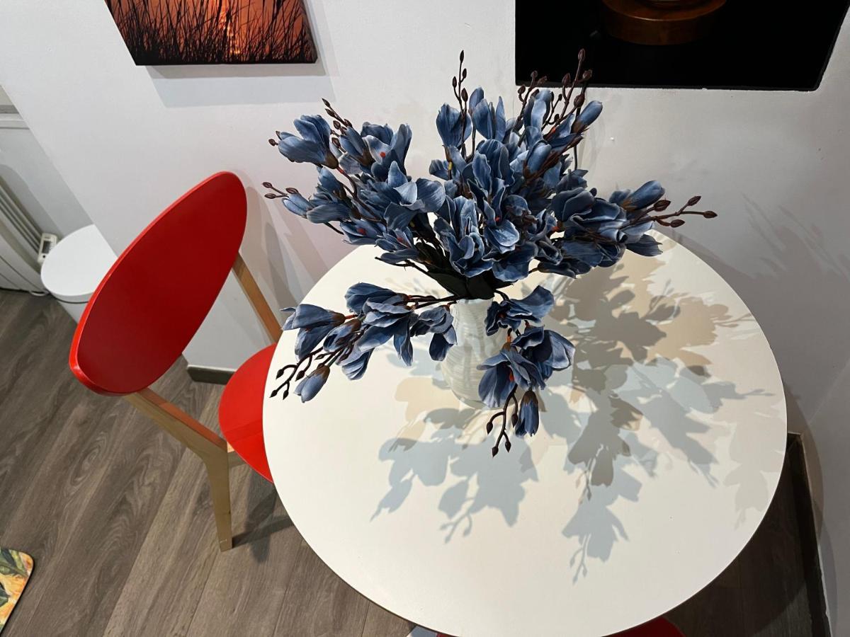Dream Dwell Paris-Chic Flat In The Heart Of Marais Near Pompidou Centre 아파트 외부 사진